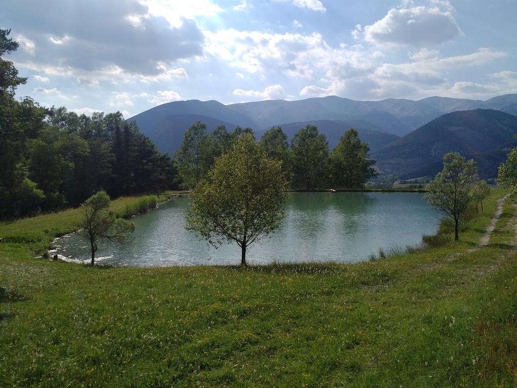 Camping Du Villard Thorame-Basse Екстер'єр фото